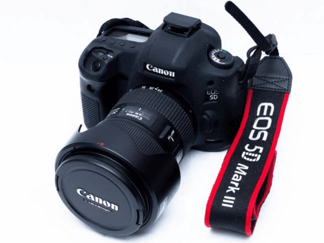 Canon DSLR Camera image